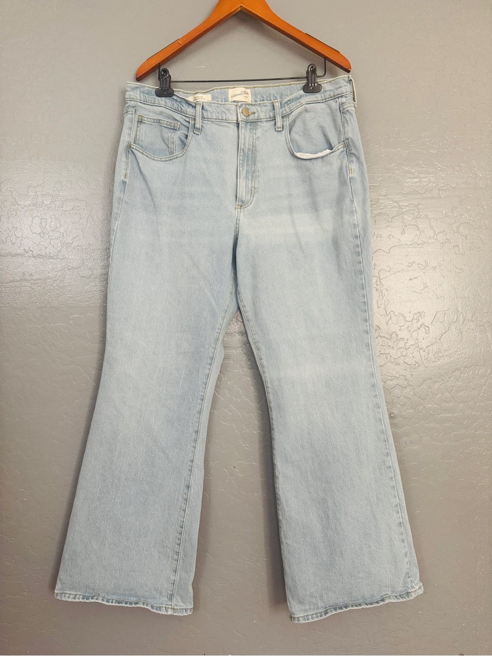 Universal Thread Light Blue Flare Jeans